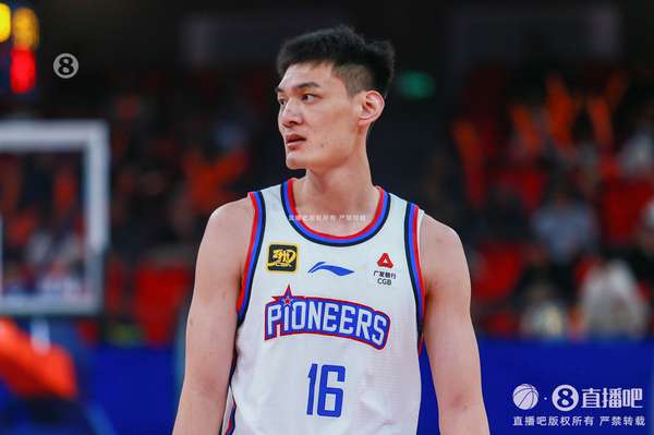 天津先行者锁定两员大将 田雨谷泽浴成功续约